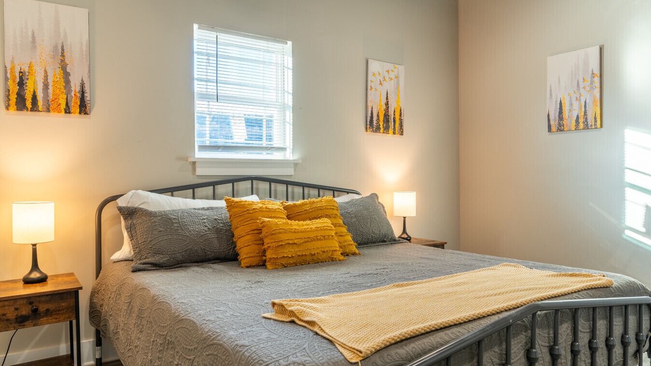 Photo of Bedroom in Trenton