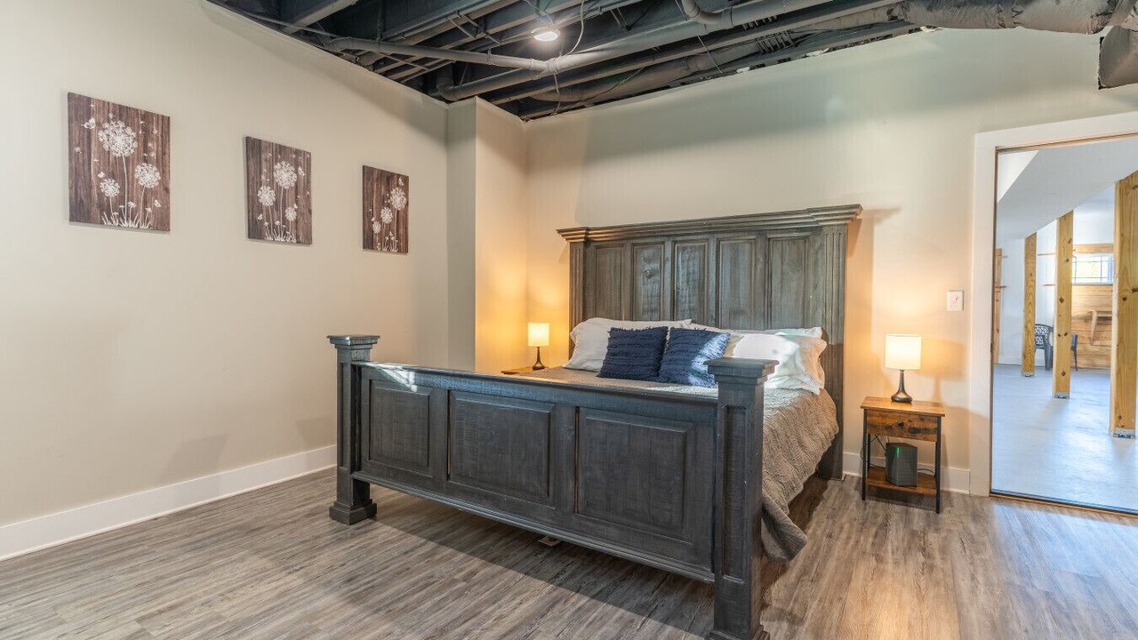 Photo of Bedroom in Trenton