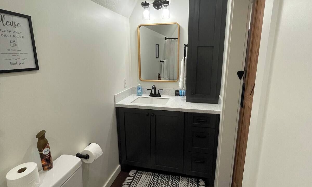 Photo of Bathroom in Taylorsville