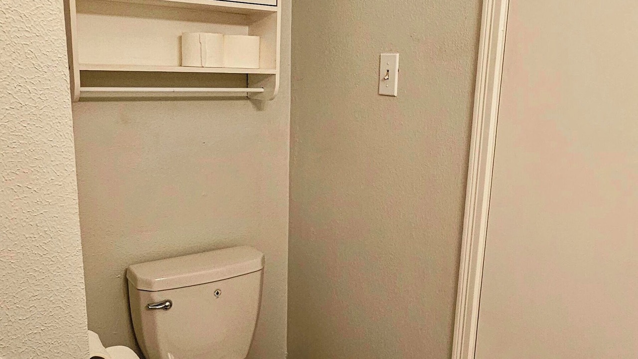 Photo of Bathroom in Spring