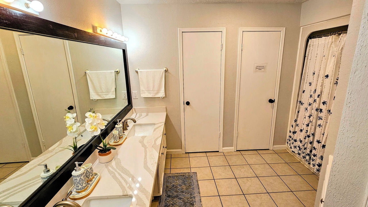 Photo of Bathroom in Spring
