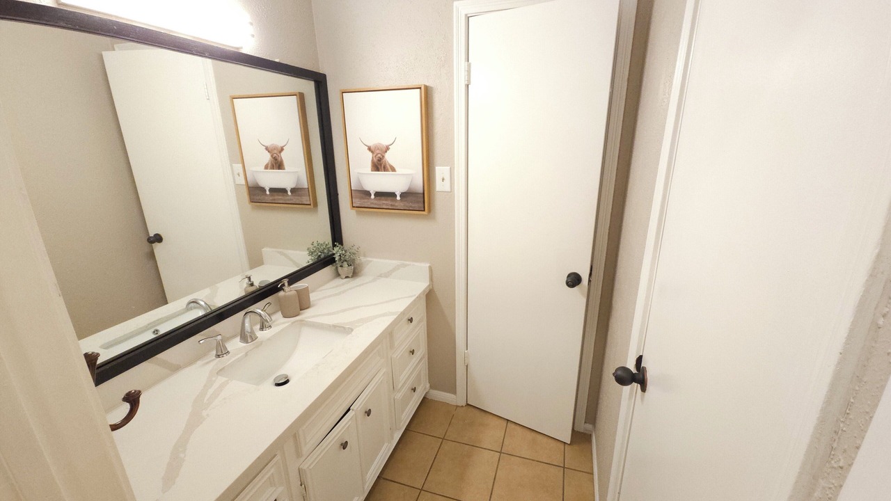 Photo of Bathroom in Spring