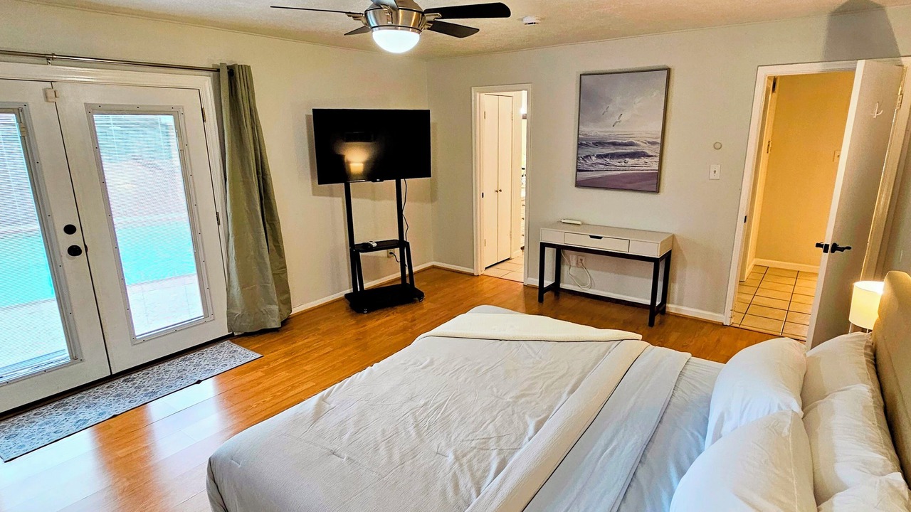 Photo of Bedroom in Spring