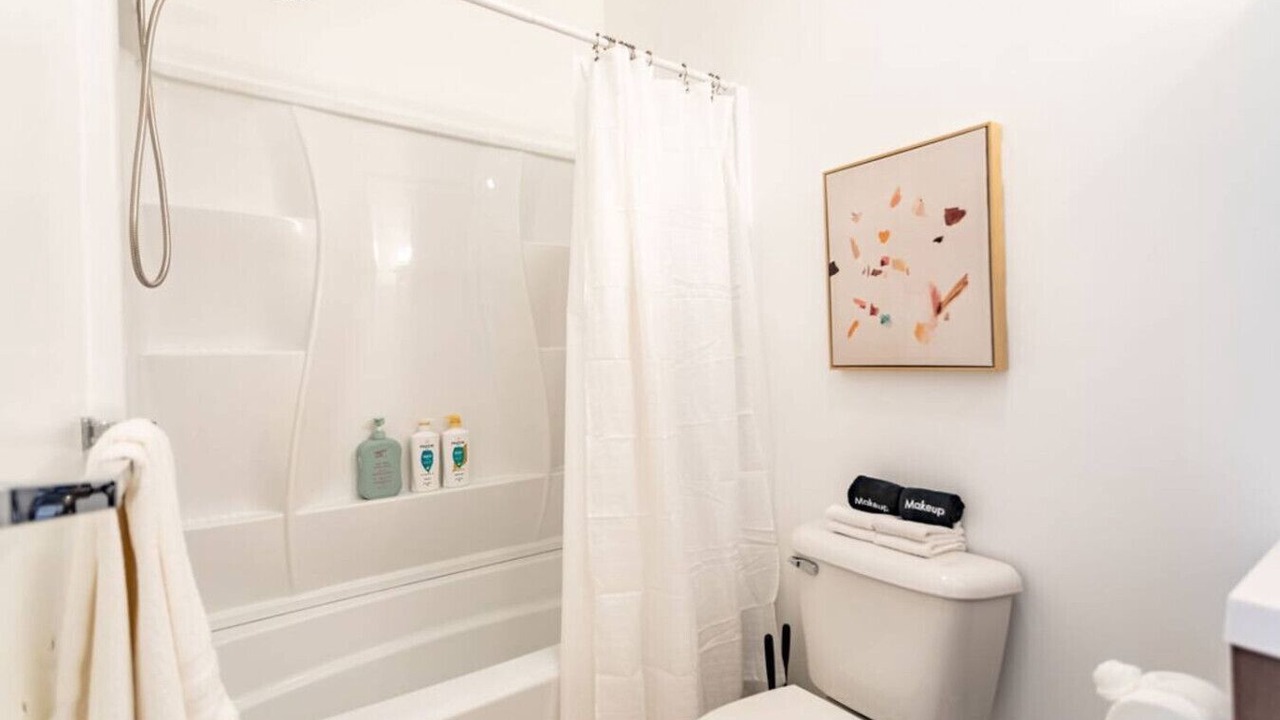 Photo of Bathroom in East Allegheny