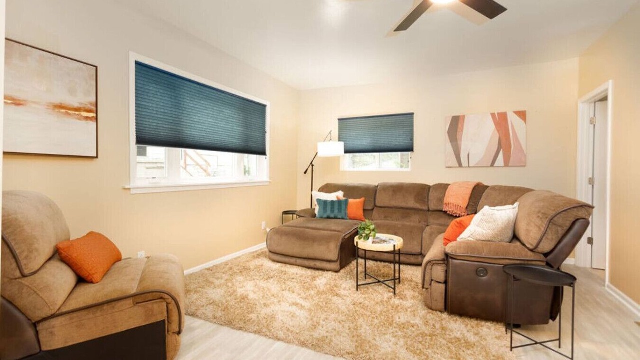 Photo of Bedroom in East Allegheny