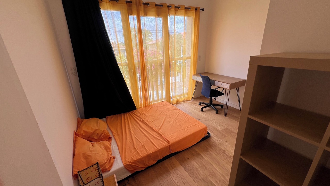 Photo of Bedroom in Toulouse South-East