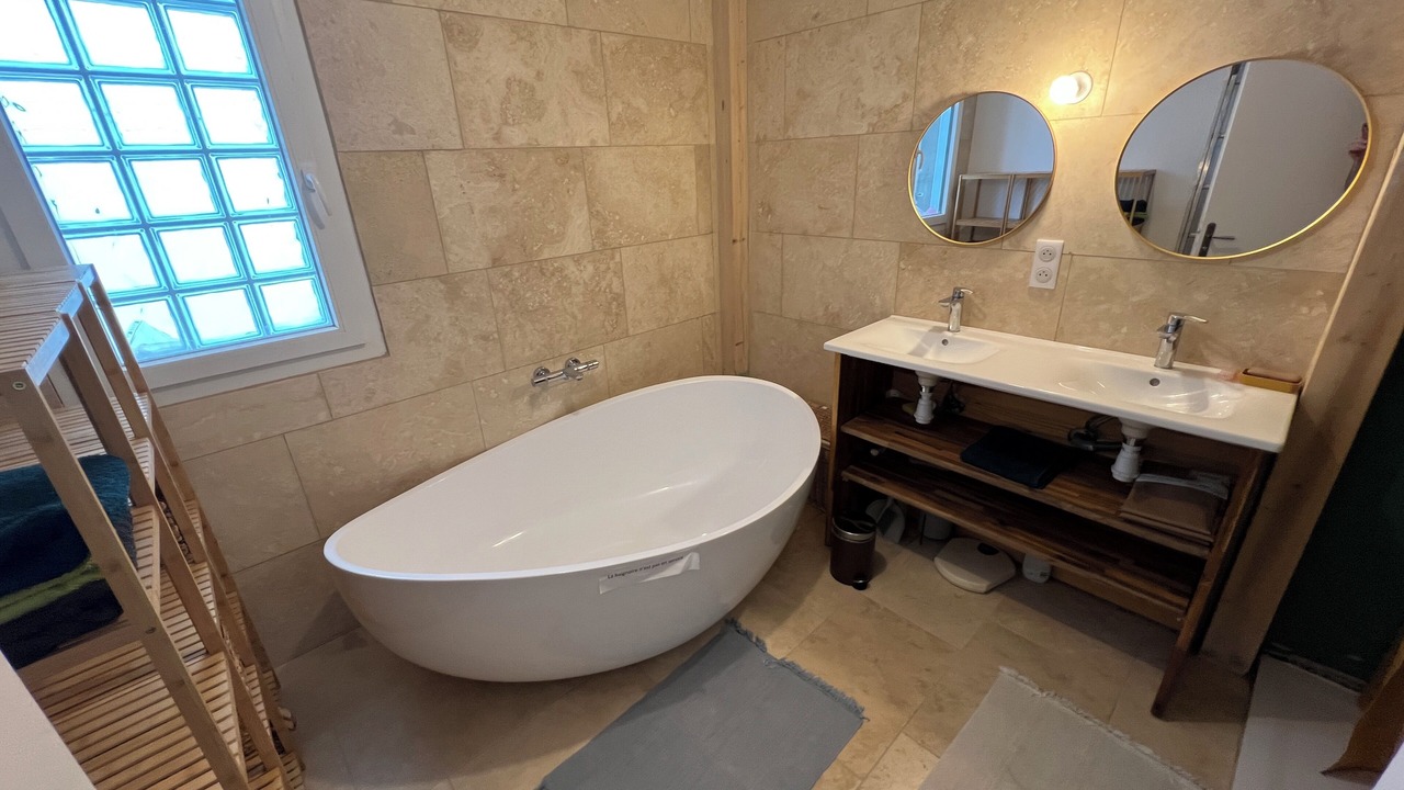 Photo of Bathroom in Toulouse South-East