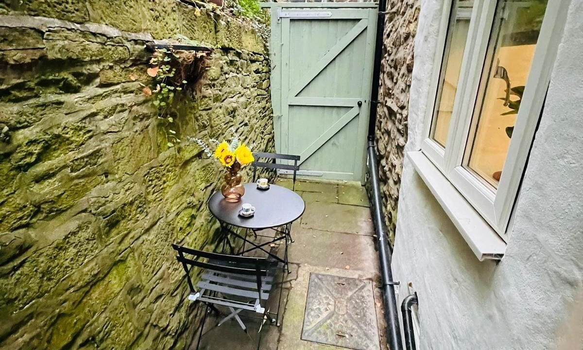 Photo of Others in Bollington