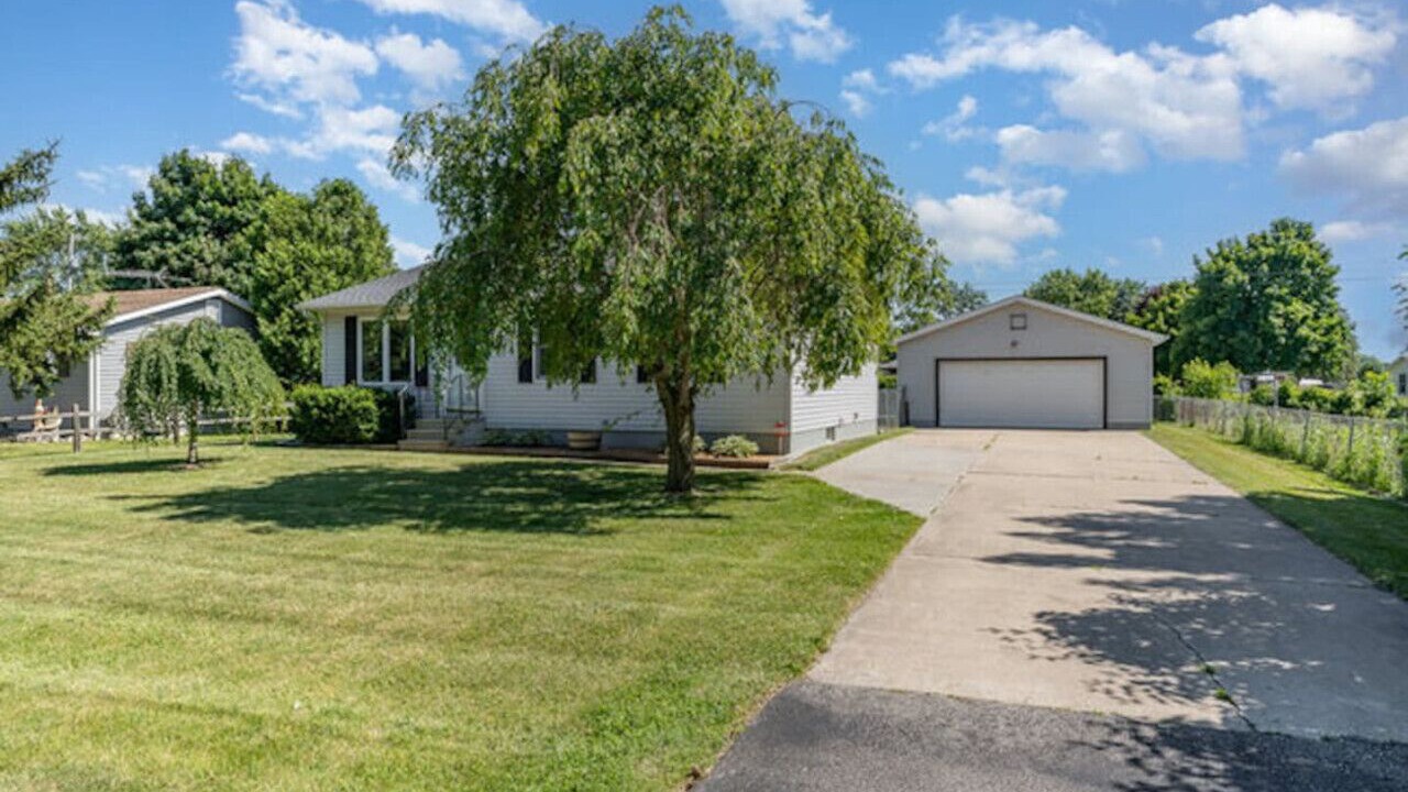 Photo of Outdoor in Bay City