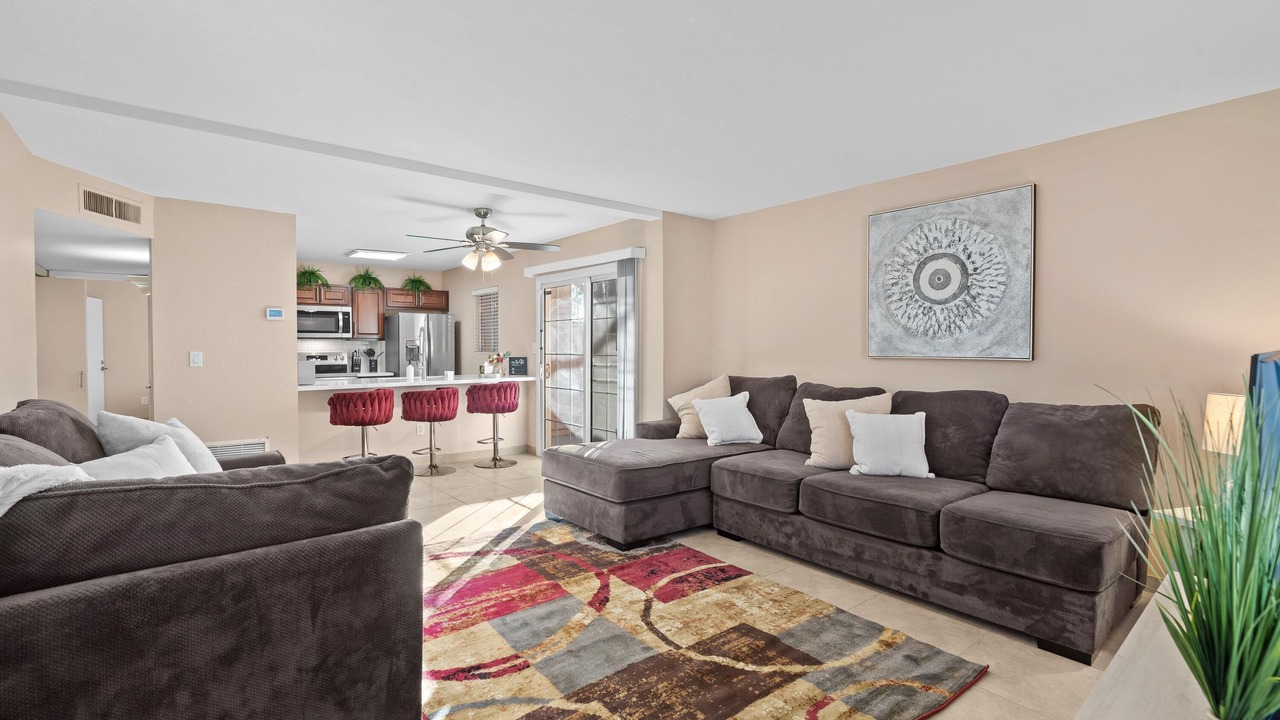 Photo of Livingroom in Dobson Ranch