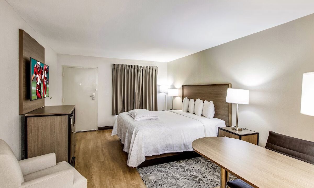 Photo of Bedroom in Addison