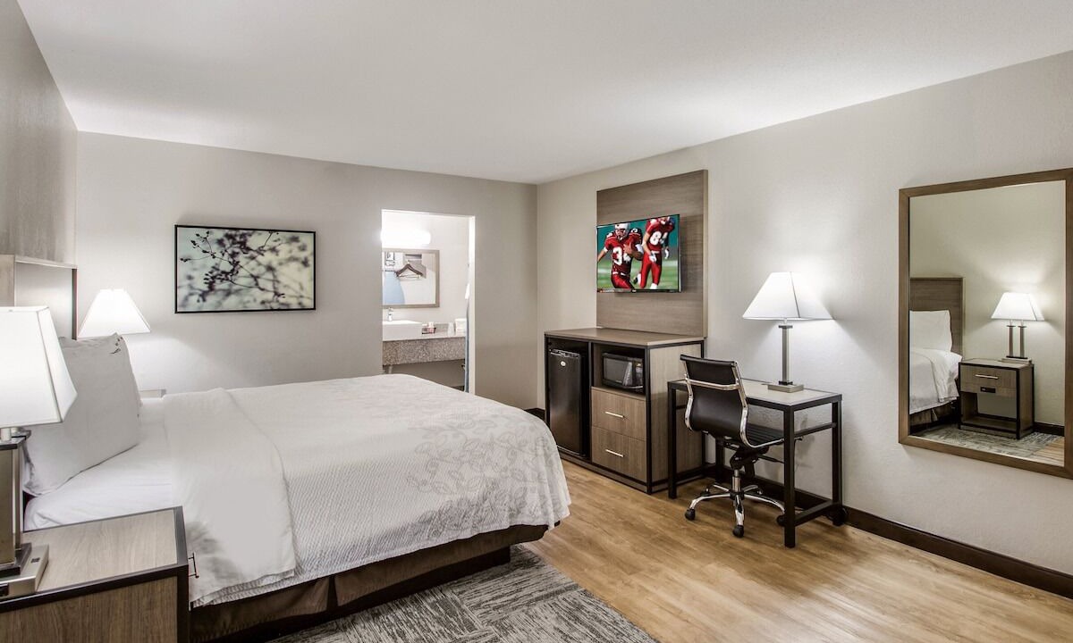 Photo of Bedroom in Addison