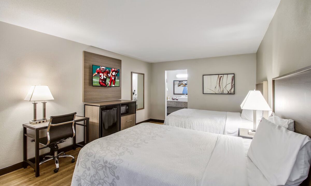 Photo of Bedroom in Addison