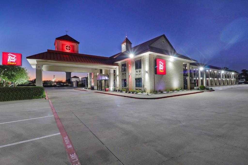 Photo of Outdoor in Addison