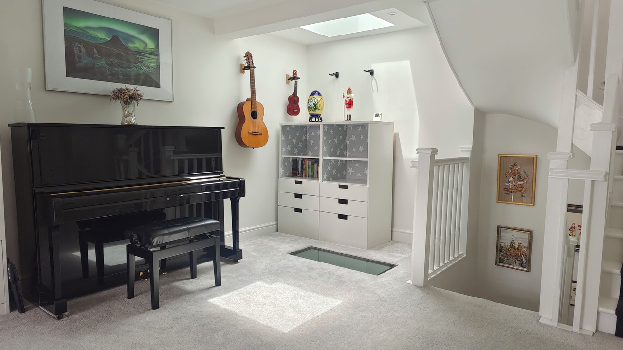 Photo of Others in Brompton & Hans Town