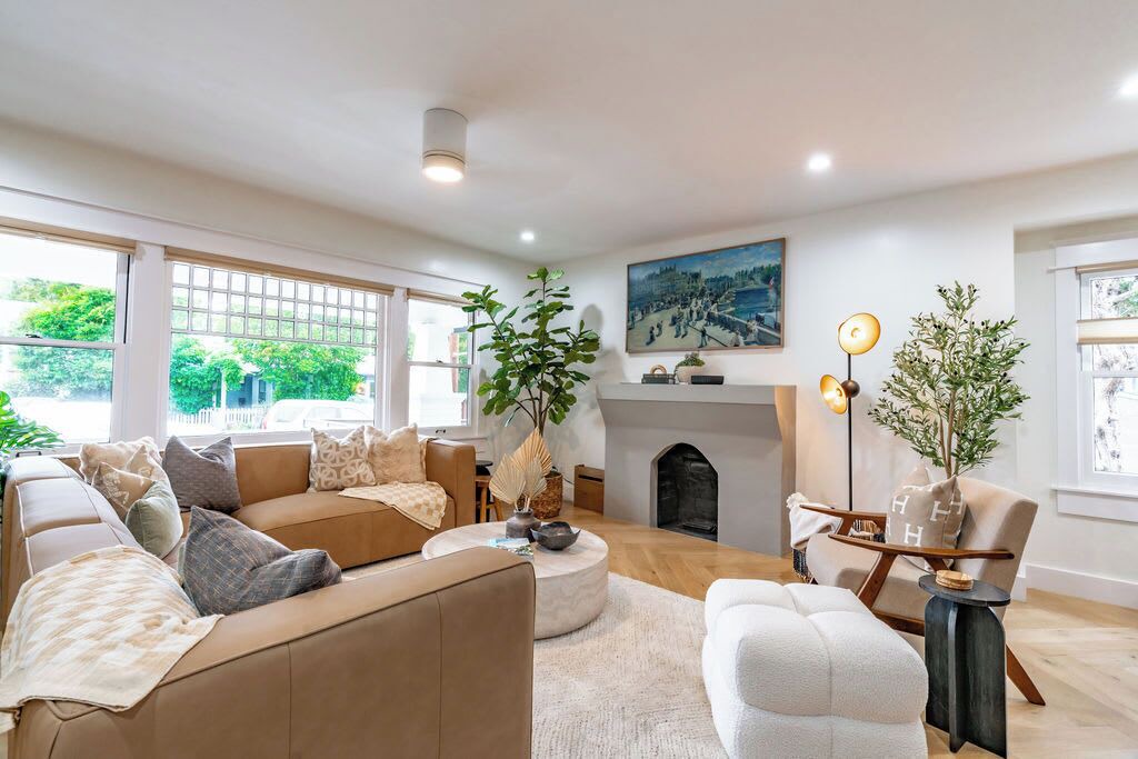 Photo of Livingroom in Hillcrest