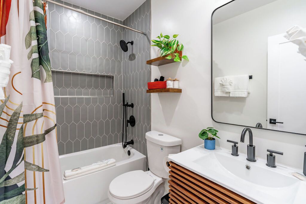 Photo of Bathroom in Hillcrest