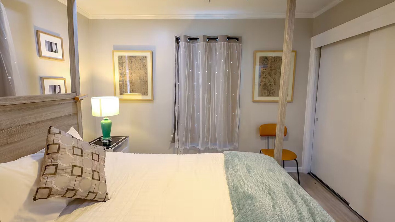 Photo of Bedroom in Greensboro