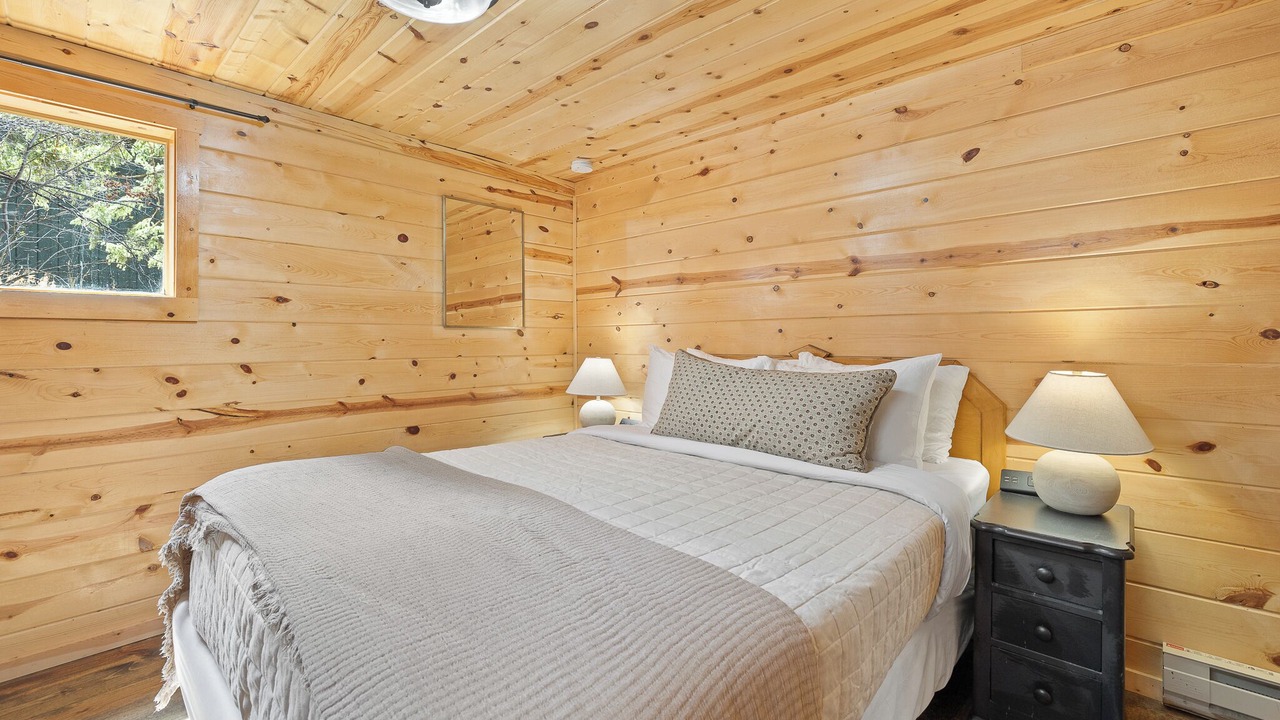 Photo of Bedroom in Keystone