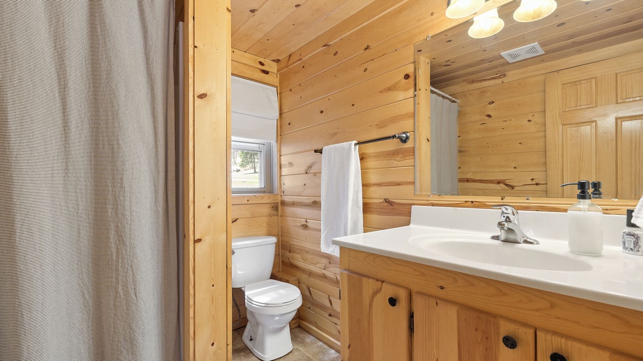 Photo of Bathroom in Keystone