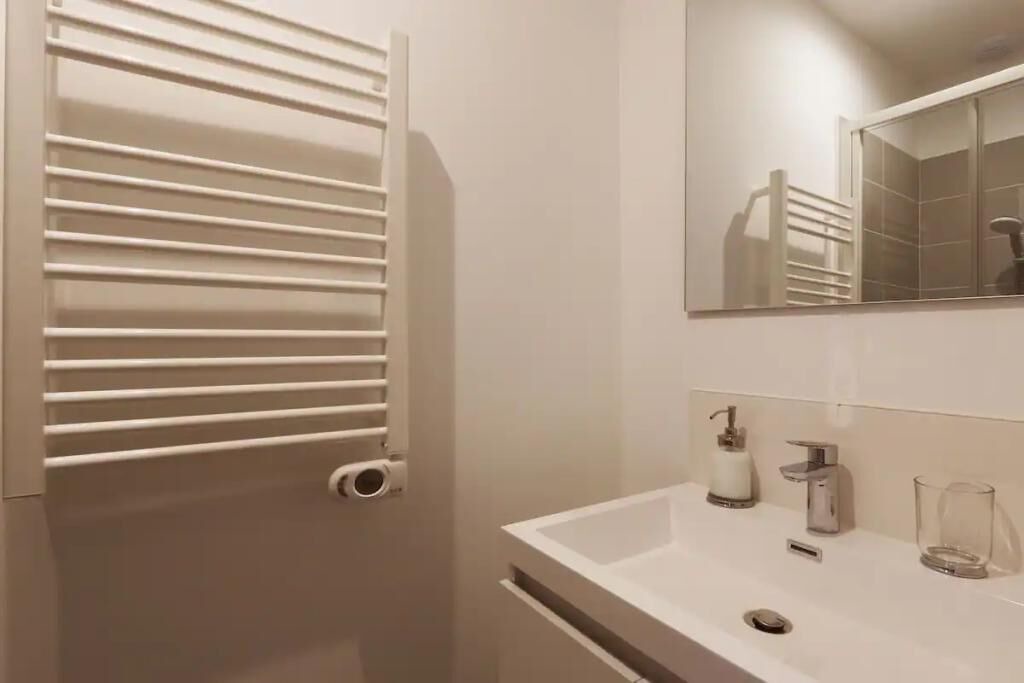 Photo of Bathroom in La Fuye-Velpeau