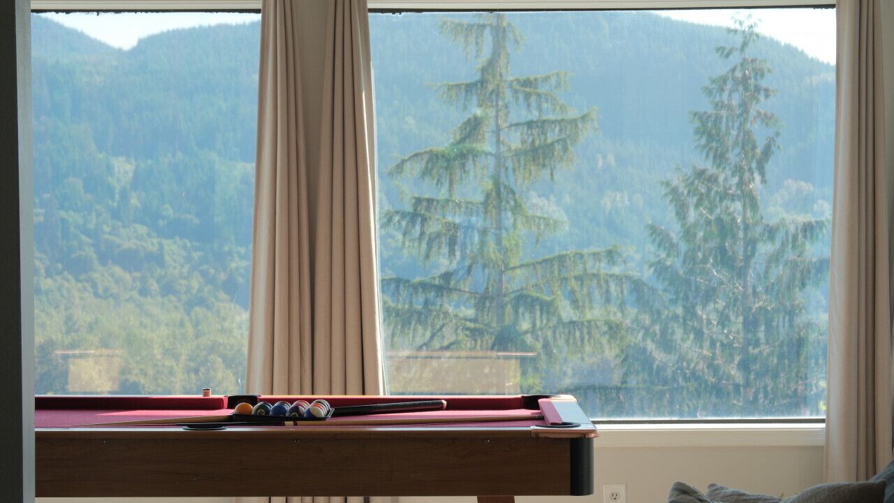 Photo of Bedroom in Woods Creek