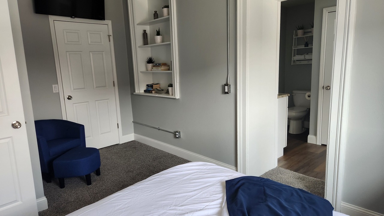 Photo of Bedroom in Iola