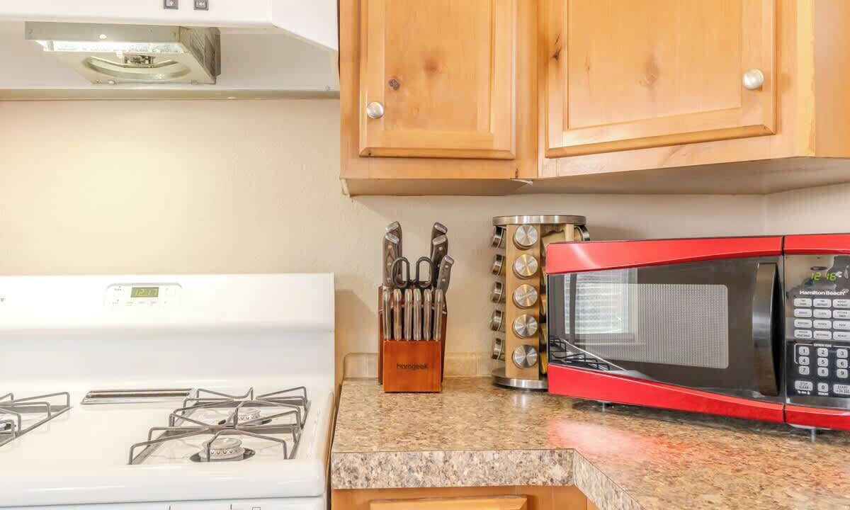 Photo of Kitchen in West Yellowstone