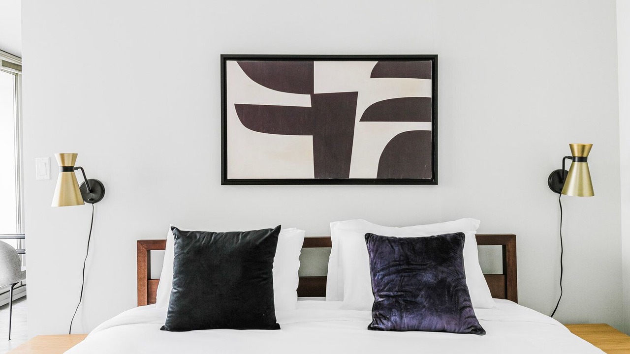 Photo of Bedroom in Rush and Division