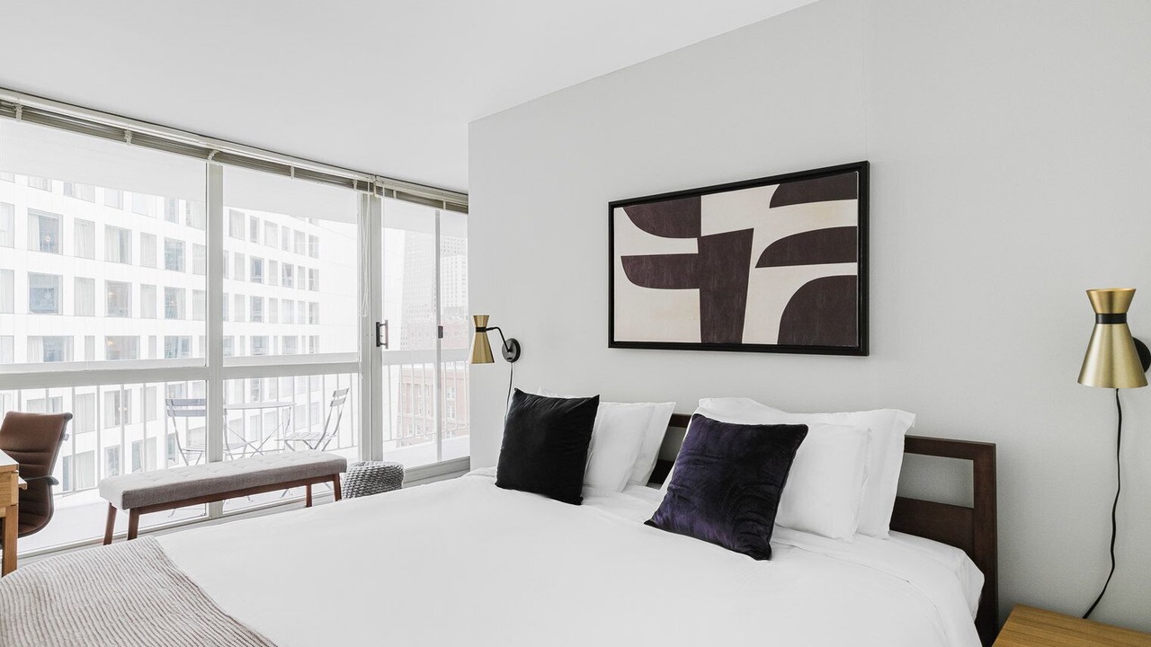 Photo of Bedroom in Rush and Division