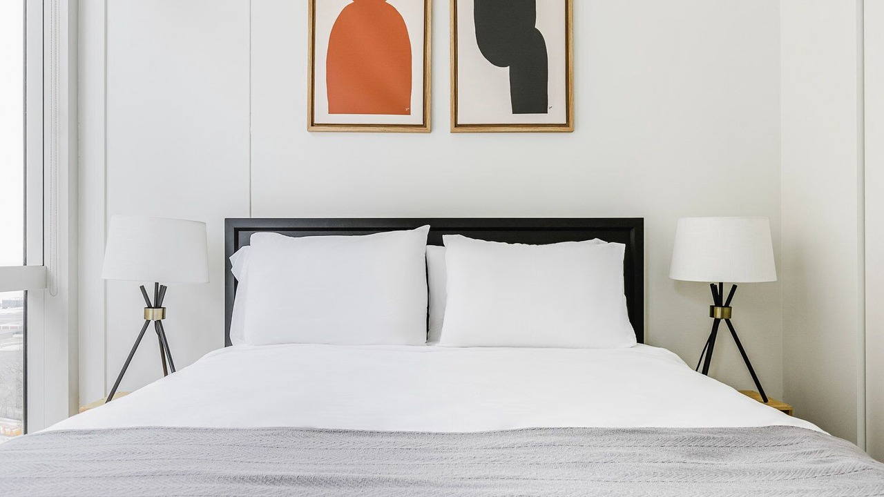 Photo of Bedroom in Streeterville