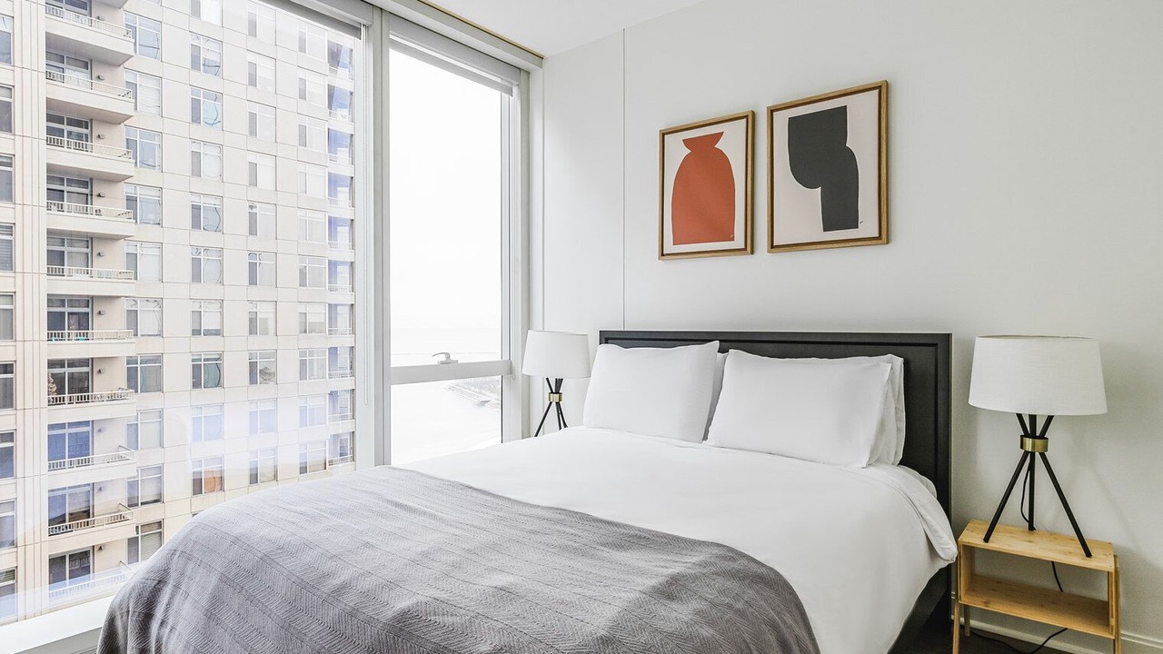 Photo of Bedroom in Streeterville