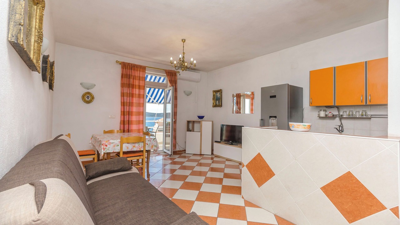 Photo of Livingroom in Prvic Luka