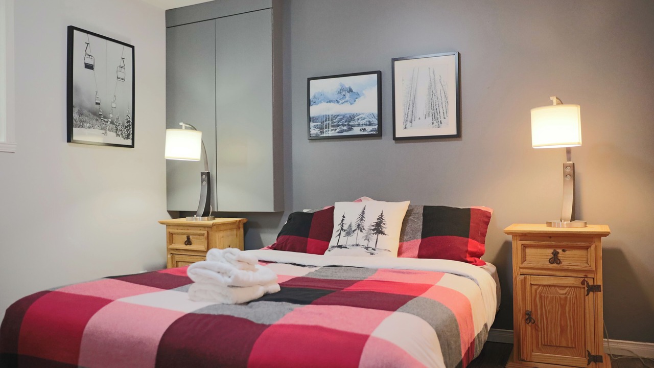 Photo of Bedroom in Petite-Riviere-Saint-Francois