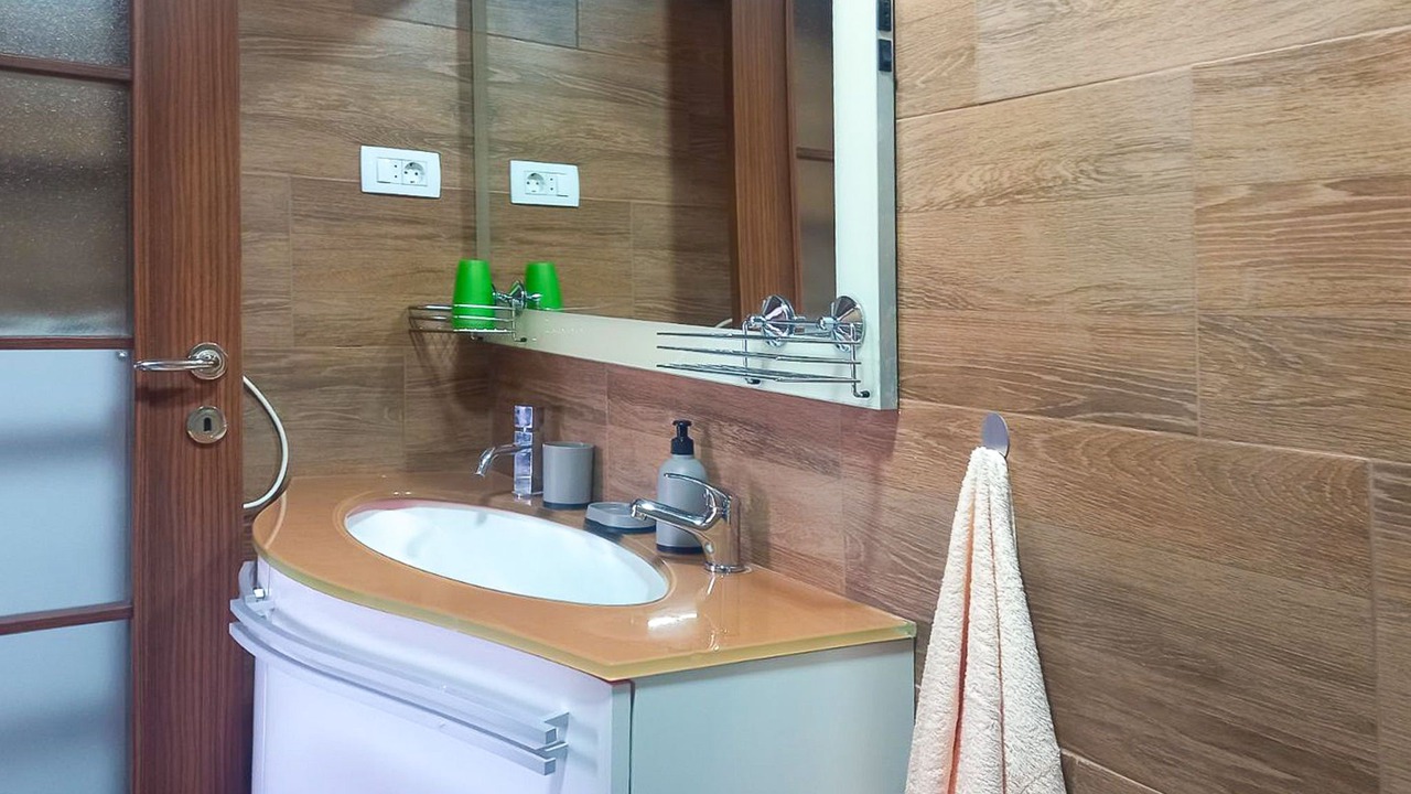 Photo of Bathroom in Jurdani