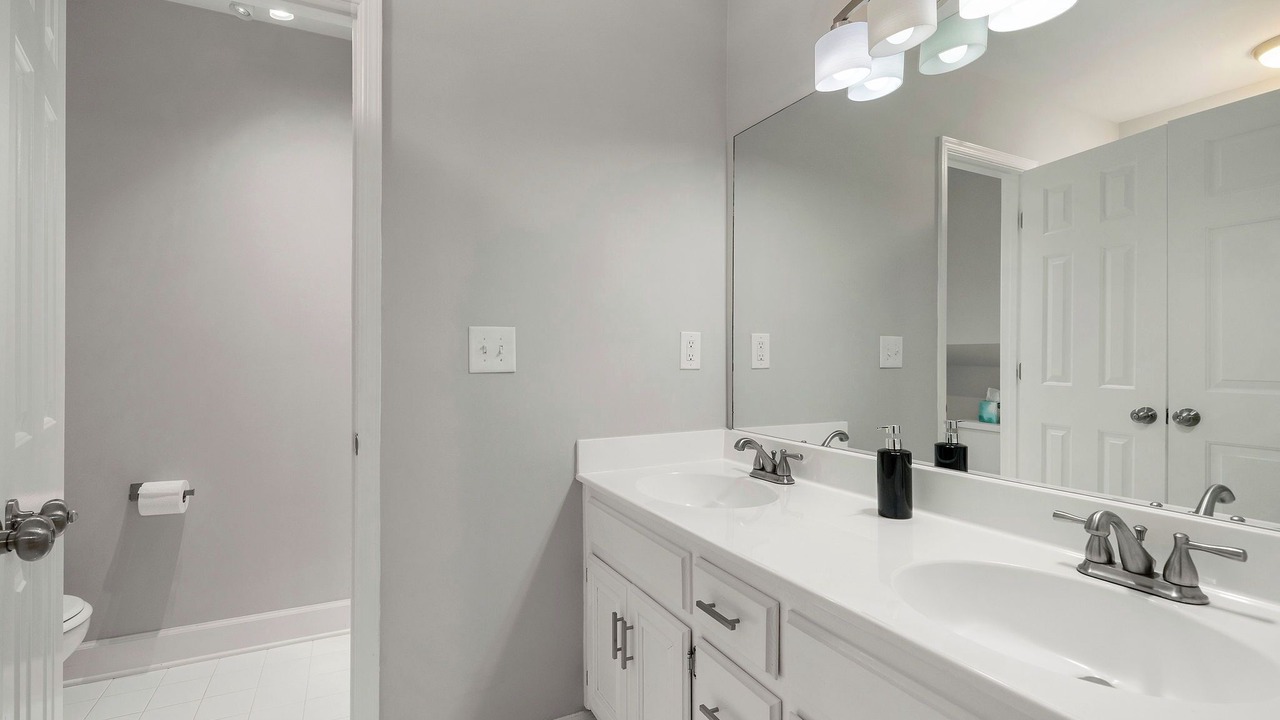Photo of Bathroom in Briarcliff Heights