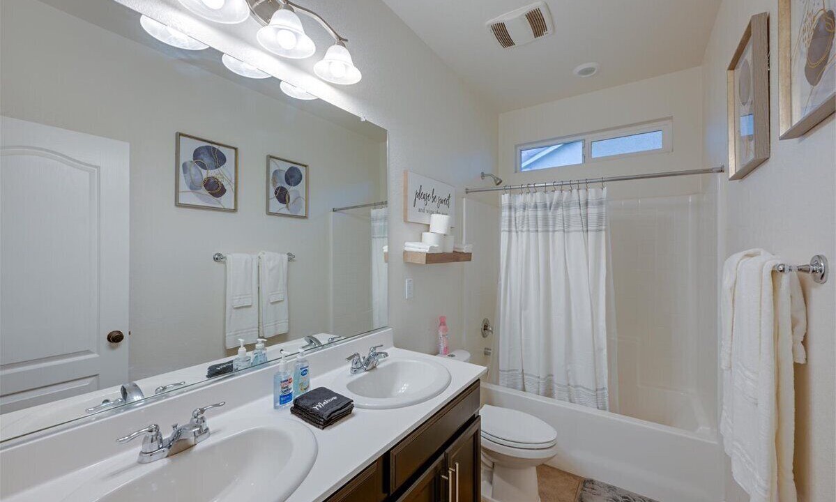 Photo of Bathroom in Lincoln