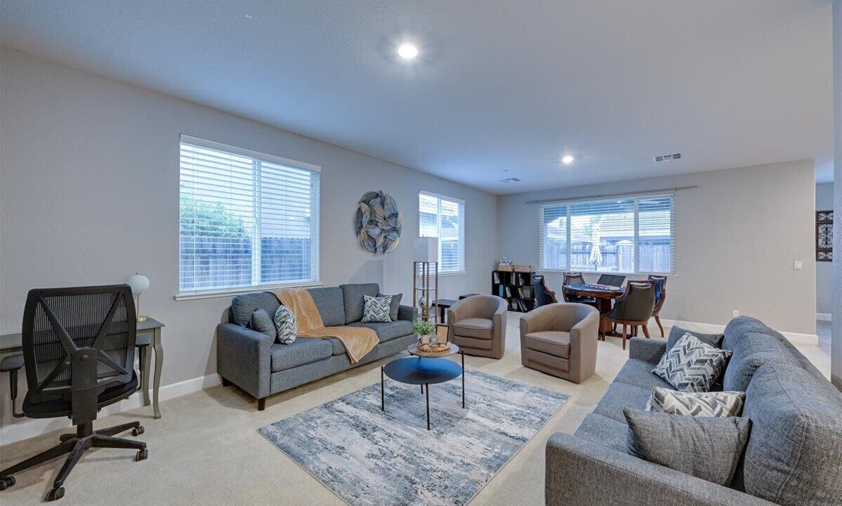Photo of Livingroom in Lincoln