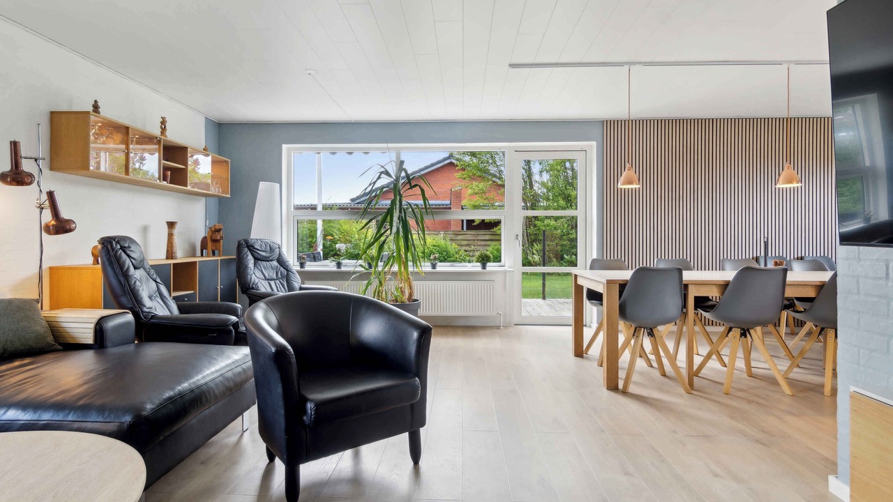 Photo of Others in Hvalpsund