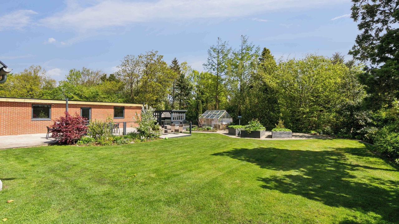 Photo of Others in Hvalpsund