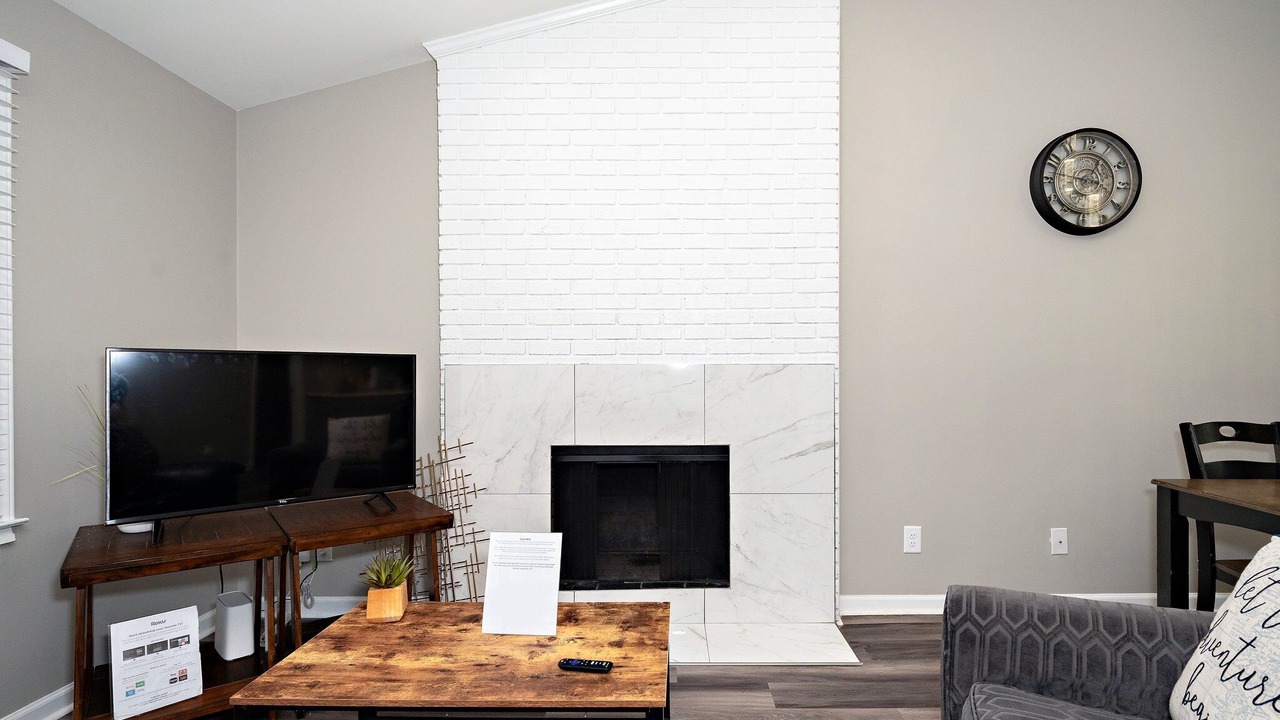 Photo of Livingroom in Cary