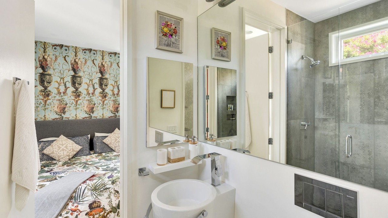 Photo of Bathroom in Northside