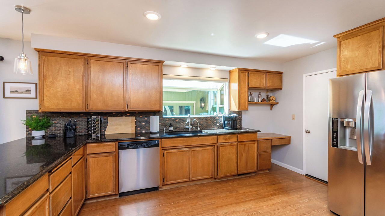 Photo of Kitchen in Alta Sierra