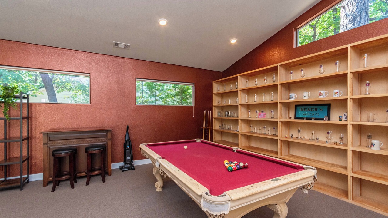 Photo of Bedroom in Alta Sierra