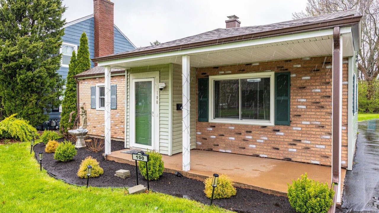 Photo of Outdoor in Rochester