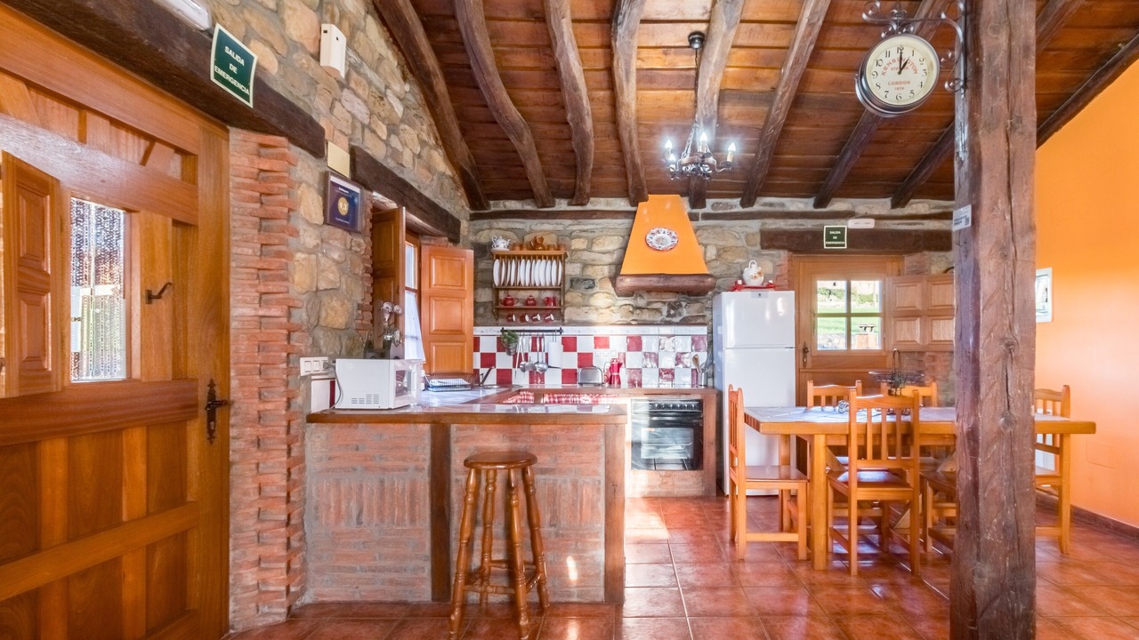 Photo of Kitchen in Villacarriedo