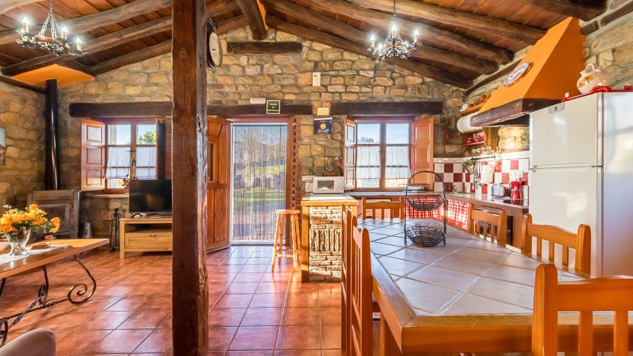 Photo of Kitchen in Villacarriedo