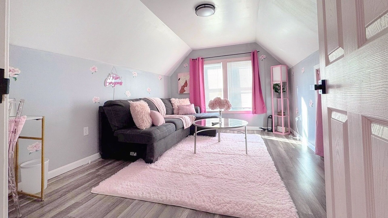 Photo of Livingroom in Southside