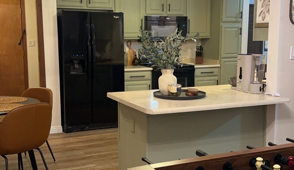 Photo of Kitchen in Alban Hills