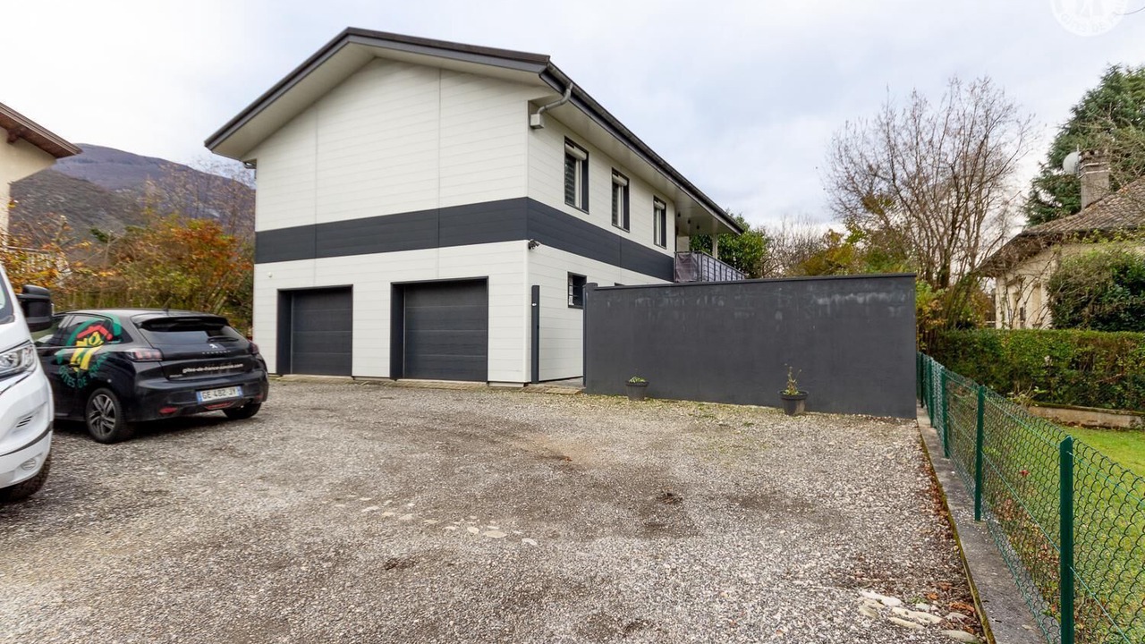 Photo of Outdoor in Challes-les-Eaux